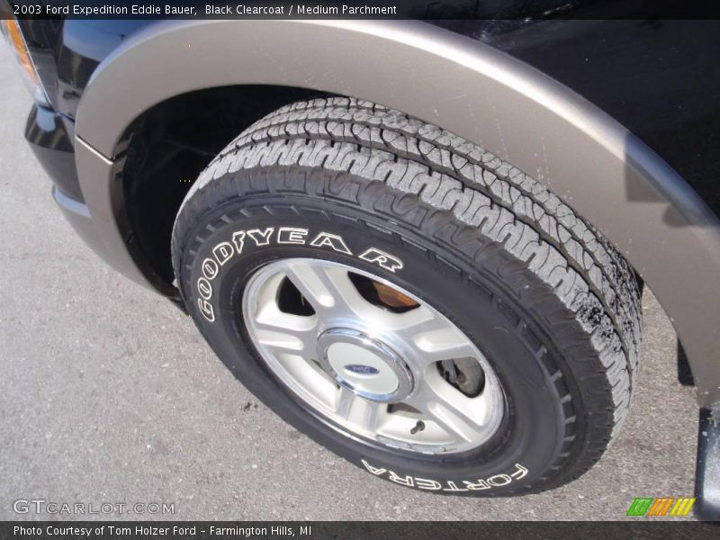 Black Clearcoat / Medium Parchment 2003 Ford Expedition Eddie Bauer
