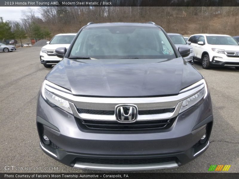 Modern Steel Metallic / Black 2019 Honda Pilot Touring AWD