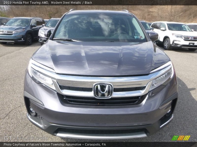 Modern Steel Metallic / Black 2019 Honda Pilot Touring AWD