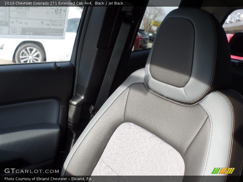 Black / Jet Black 2019 Chevrolet Colorado Z71 Extended Cab 4x4