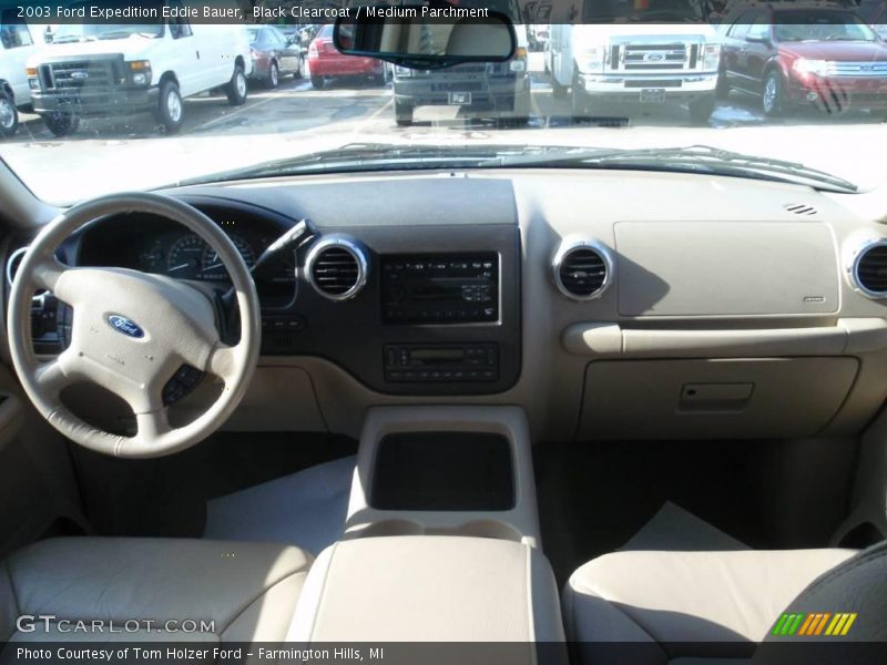Black Clearcoat / Medium Parchment 2003 Ford Expedition Eddie Bauer