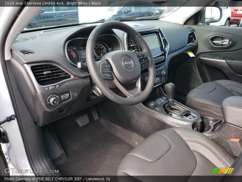 Bright White / Black 2019 Jeep Cherokee Limited 4x4