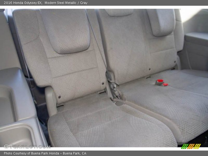 Modern Steel Metallic / Gray 2016 Honda Odyssey EX