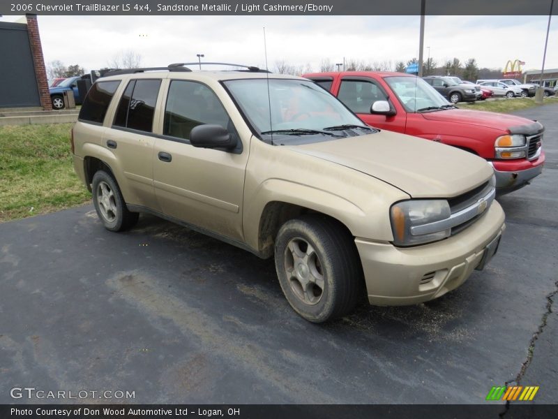 Sandstone Metallic / Light Cashmere/Ebony 2006 Chevrolet TrailBlazer LS 4x4