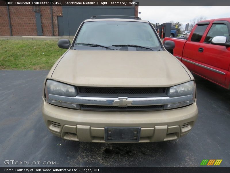 Sandstone Metallic / Light Cashmere/Ebony 2006 Chevrolet TrailBlazer LS 4x4