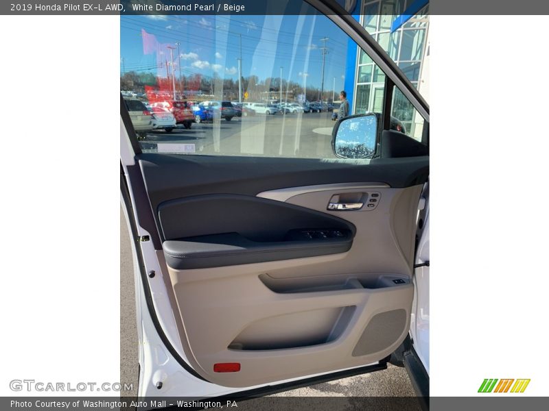 White Diamond Pearl / Beige 2019 Honda Pilot EX-L AWD
