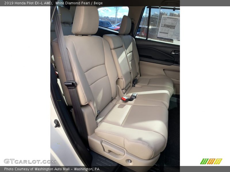 White Diamond Pearl / Beige 2019 Honda Pilot EX-L AWD
