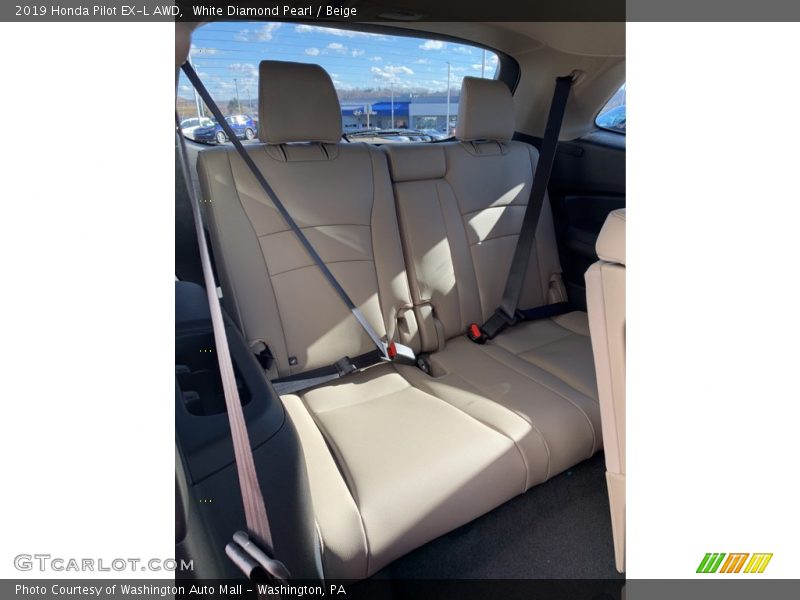 White Diamond Pearl / Beige 2019 Honda Pilot EX-L AWD
