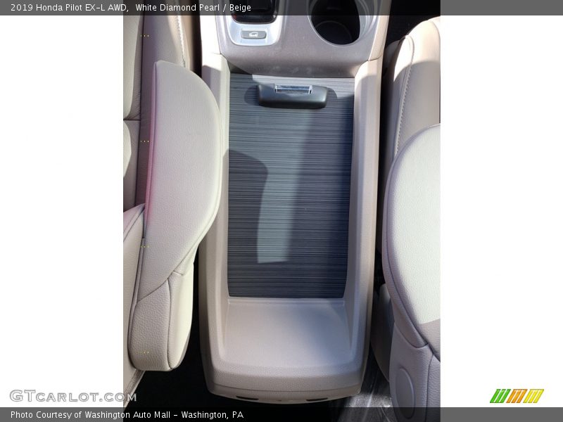 White Diamond Pearl / Beige 2019 Honda Pilot EX-L AWD