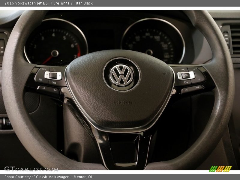 Pure White / Titan Black 2016 Volkswagen Jetta S