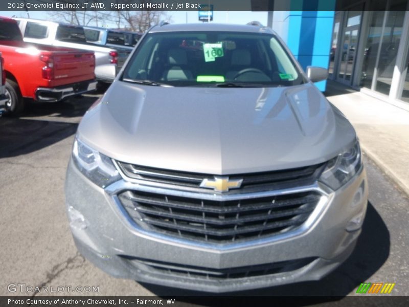 Pepperdust Metallic / Jet Black 2019 Chevrolet Equinox LT AWD