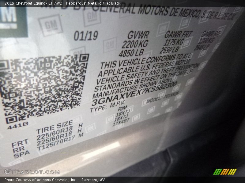 Pepperdust Metallic / Jet Black 2019 Chevrolet Equinox LT AWD