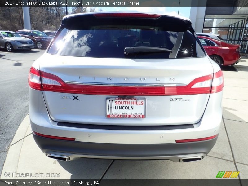 Ingot Silver / Modern Heritage Theme 2017 Lincoln MKX Black Label AWD