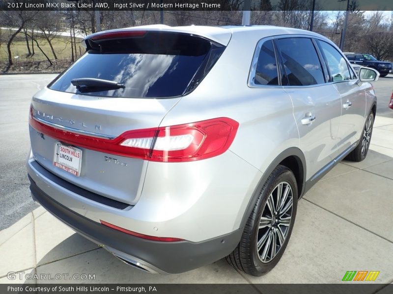 Ingot Silver / Modern Heritage Theme 2017 Lincoln MKX Black Label AWD