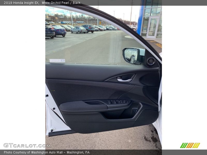 White Orchid Pearl / Black 2019 Honda Insight EX