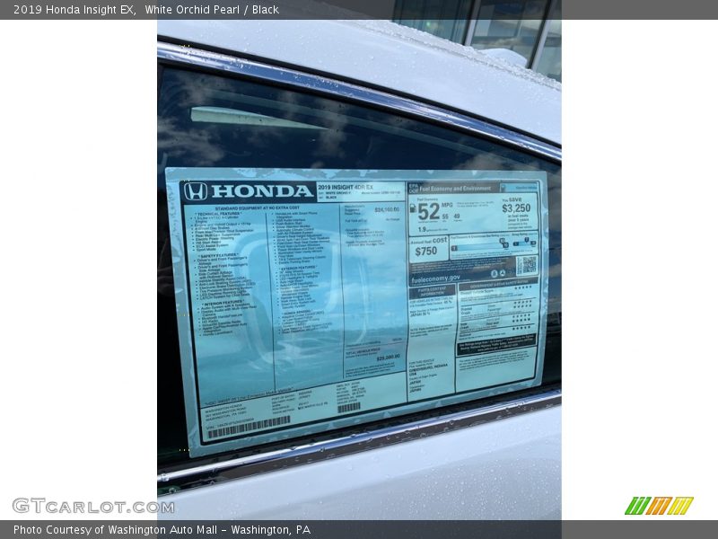 White Orchid Pearl / Black 2019 Honda Insight EX