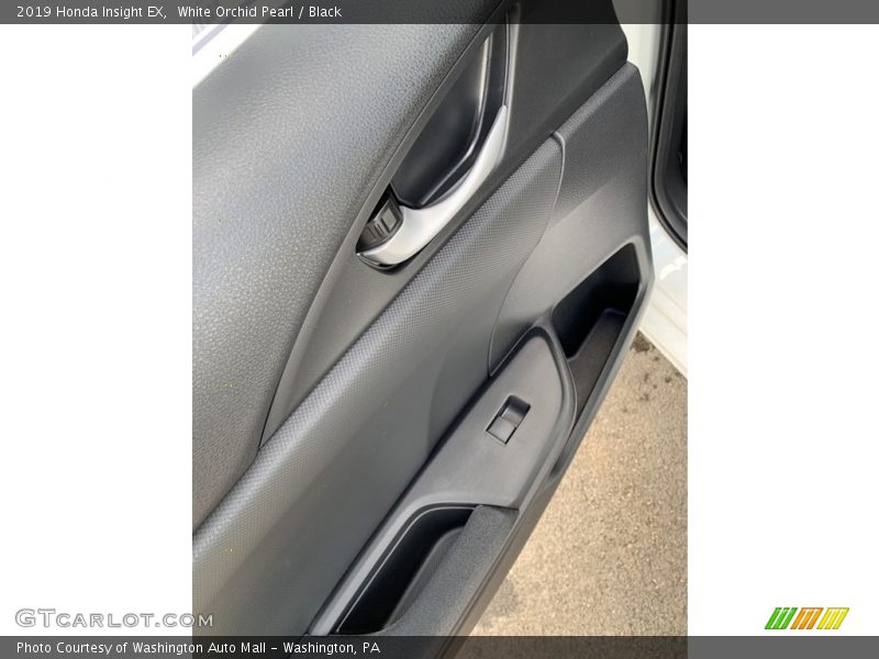 White Orchid Pearl / Black 2019 Honda Insight EX