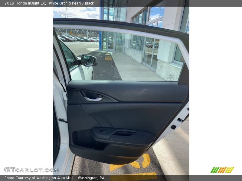 White Orchid Pearl / Black 2019 Honda Insight EX