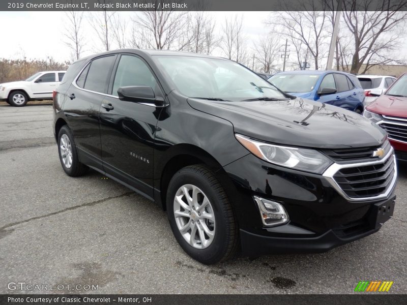 Mosaic Black Metallic / Jet Black 2019 Chevrolet Equinox LT