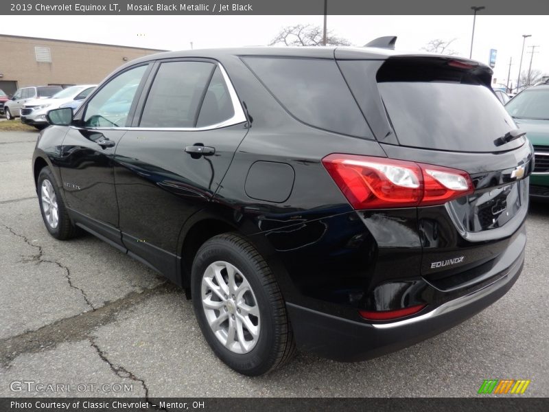 Mosaic Black Metallic / Jet Black 2019 Chevrolet Equinox LT