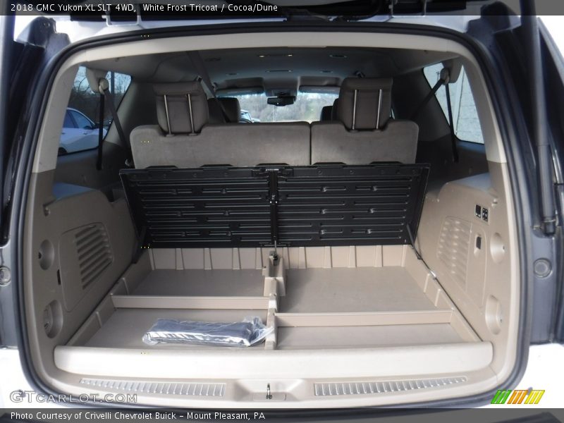 White Frost Tricoat / Cocoa/Dune 2018 GMC Yukon XL SLT 4WD