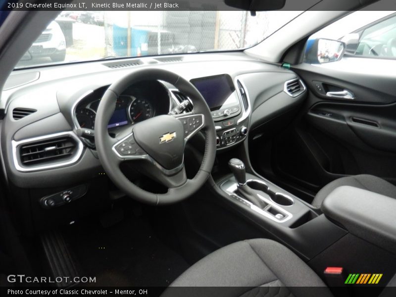 Kinetic Blue Metallic / Jet Black 2019 Chevrolet Equinox LT