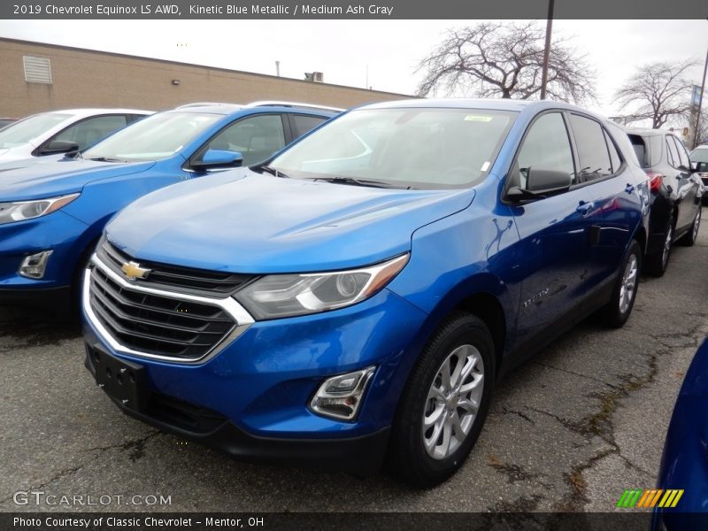 Kinetic Blue Metallic / Medium Ash Gray 2019 Chevrolet Equinox LS AWD