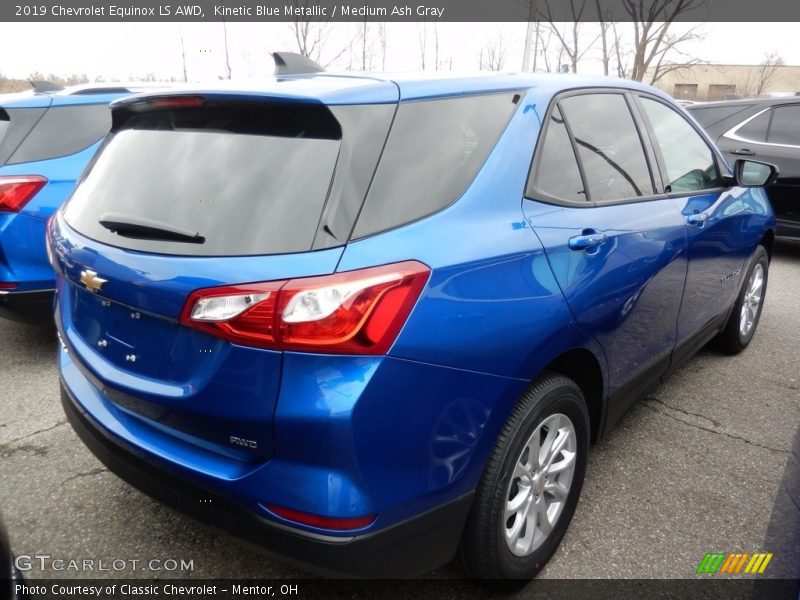 Kinetic Blue Metallic / Medium Ash Gray 2019 Chevrolet Equinox LS AWD