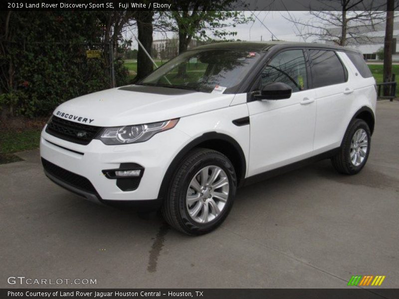 Fuji White / Ebony 2019 Land Rover Discovery Sport SE