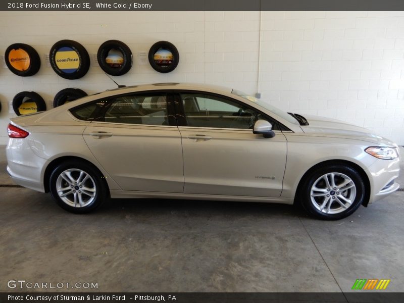White Gold / Ebony 2018 Ford Fusion Hybrid SE