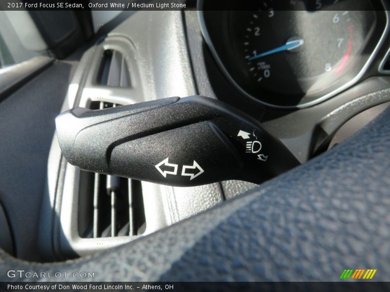 Oxford White / Medium Light Stone 2017 Ford Focus SE Sedan