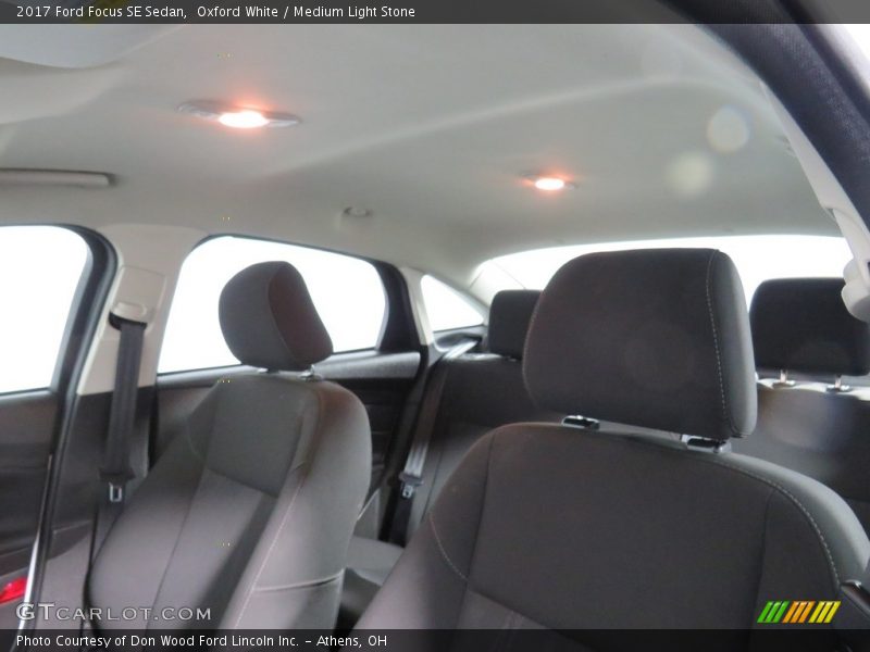 Oxford White / Medium Light Stone 2017 Ford Focus SE Sedan