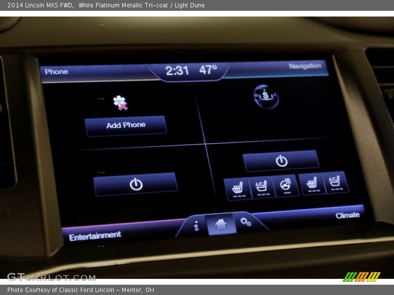 White Platinum Metallic Tri-coat / Light Dune 2014 Lincoln MKS FWD