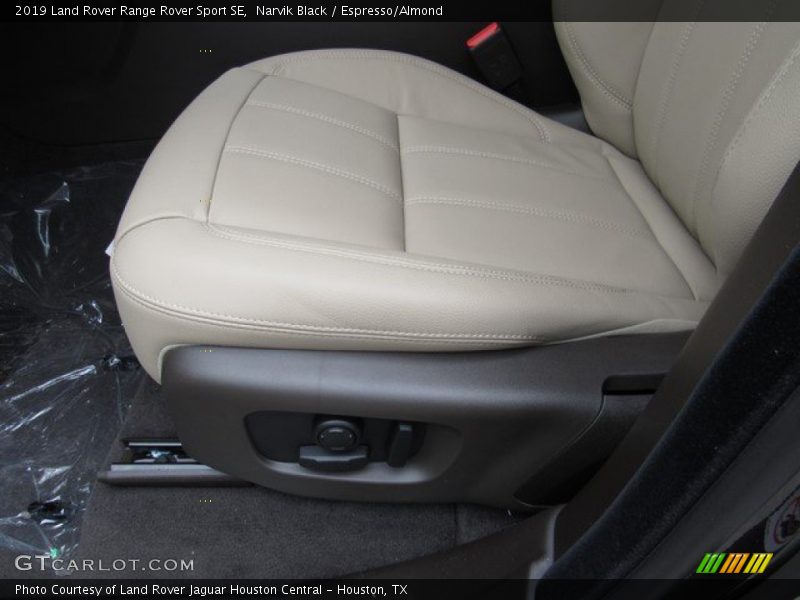 Narvik Black / Espresso/Almond 2019 Land Rover Range Rover Sport SE