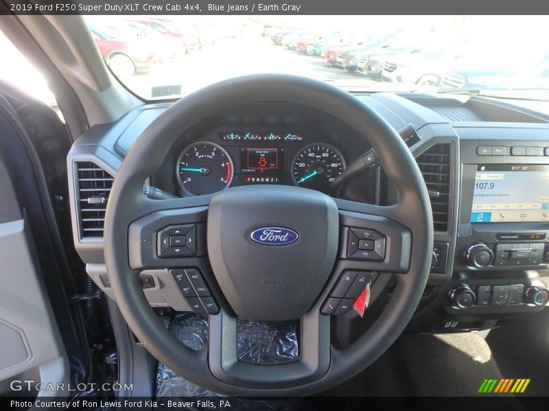 Blue Jeans / Earth Gray 2019 Ford F250 Super Duty XLT Crew Cab 4x4