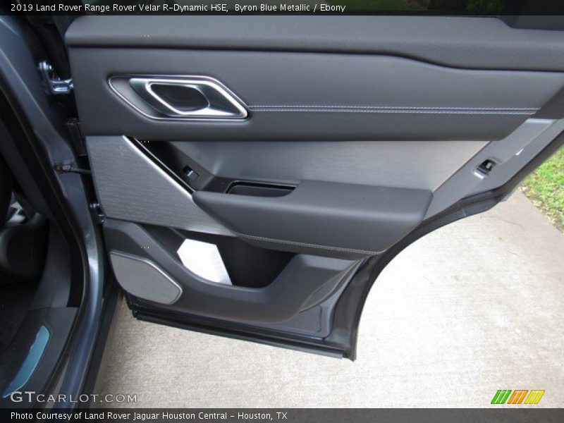 Door Panel of 2019 Range Rover Velar R-Dynamic HSE