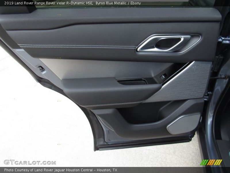 Door Panel of 2019 Range Rover Velar R-Dynamic HSE