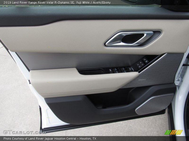 Fuji White / Acorn/Ebony 2019 Land Rover Range Rover Velar R-Dynamic SE