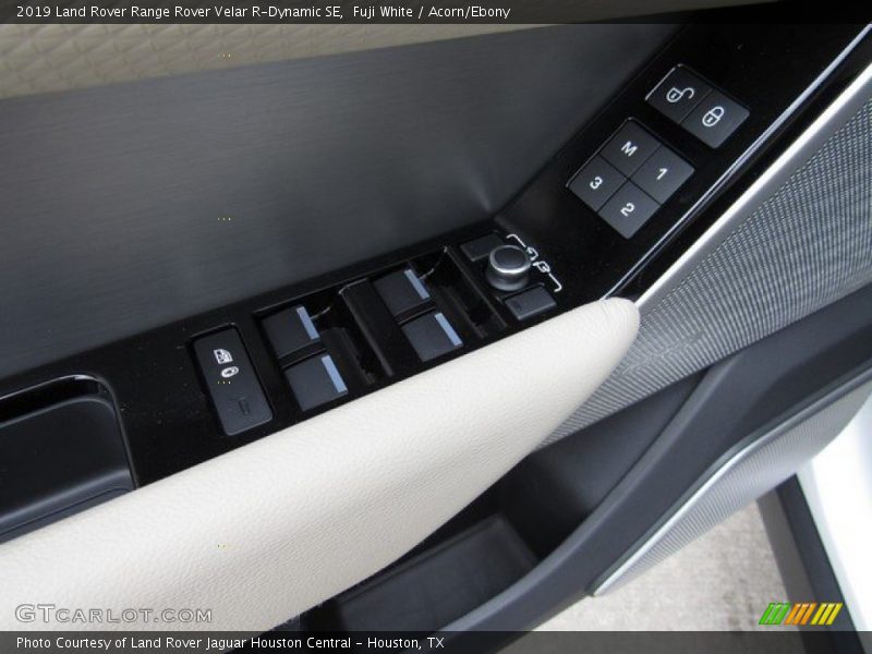 Fuji White / Acorn/Ebony 2019 Land Rover Range Rover Velar R-Dynamic SE