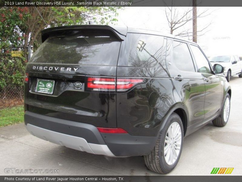 Santorini Black Metallic / Ebony 2019 Land Rover Discovery HSE Luxury