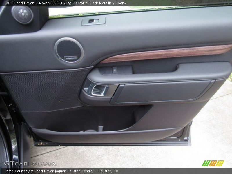 Santorini Black Metallic / Ebony 2019 Land Rover Discovery HSE Luxury