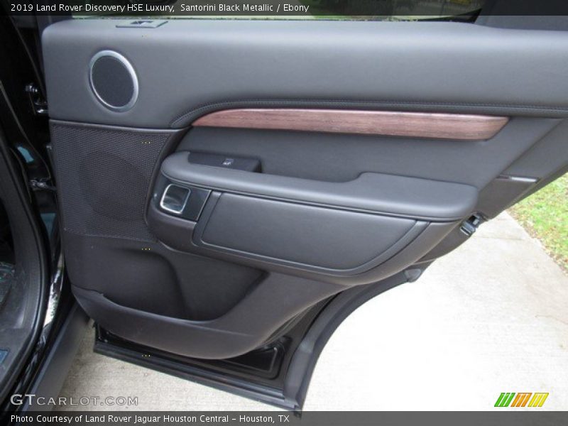 Santorini Black Metallic / Ebony 2019 Land Rover Discovery HSE Luxury