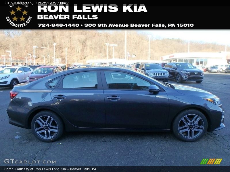 Gravity Grey / Black 2019 Kia Forte S