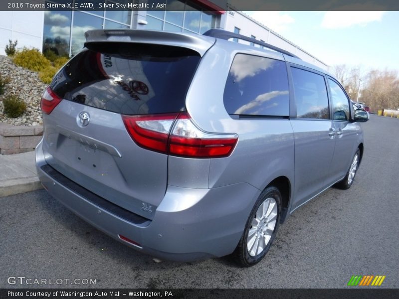 Silver Sky Metallic / Ash 2016 Toyota Sienna XLE AWD