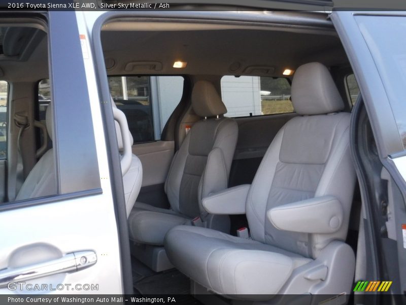 Silver Sky Metallic / Ash 2016 Toyota Sienna XLE AWD