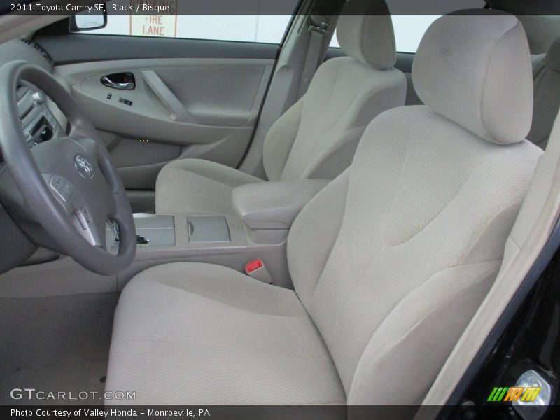 Black / Bisque 2011 Toyota Camry SE