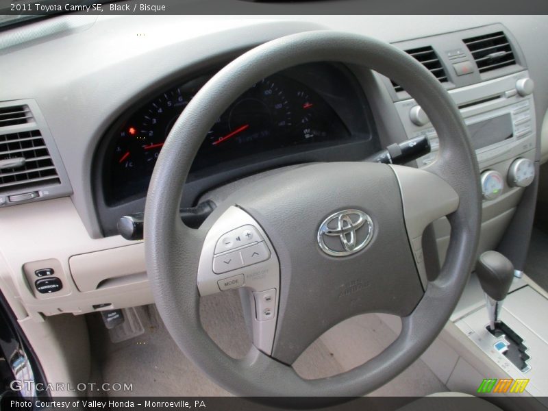 Black / Bisque 2011 Toyota Camry SE