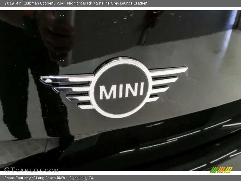 Midnight Black / Satellite Grey Lounge Leather 2019 Mini Clubman Cooper S All4