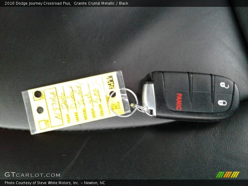 Granite Crystal Metallic / Black 2016 Dodge Journey Crossroad Plus