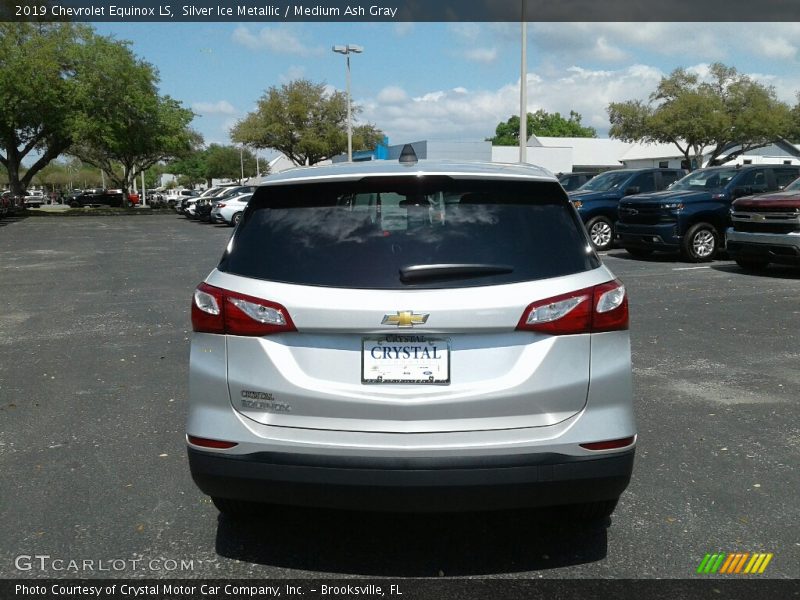Silver Ice Metallic / Medium Ash Gray 2019 Chevrolet Equinox LS